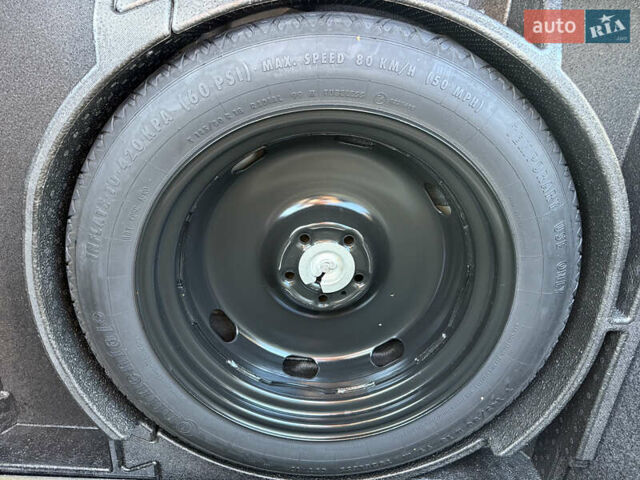 Черный Фольксваген Тигуан, объемом двигателя 1.98 л и пробегом 161 тыс. км за 14300 $, фото 29 на Automoto.ua