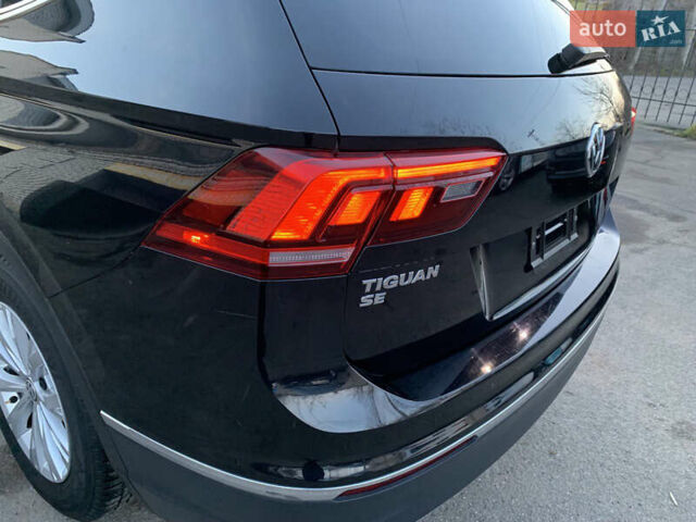 Черный Фольксваген Тигуан, объемом двигателя 2 л и пробегом 188 тыс. км за 12890 $, фото 31 на Automoto.ua