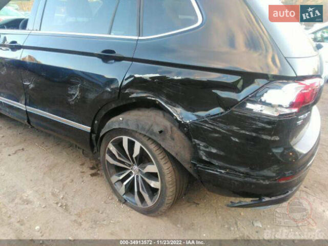 Черный Фольксваген Тигуан, объемом двигателя 2 л и пробегом 60 тыс. км за 30000 $, фото 8 на Automoto.ua