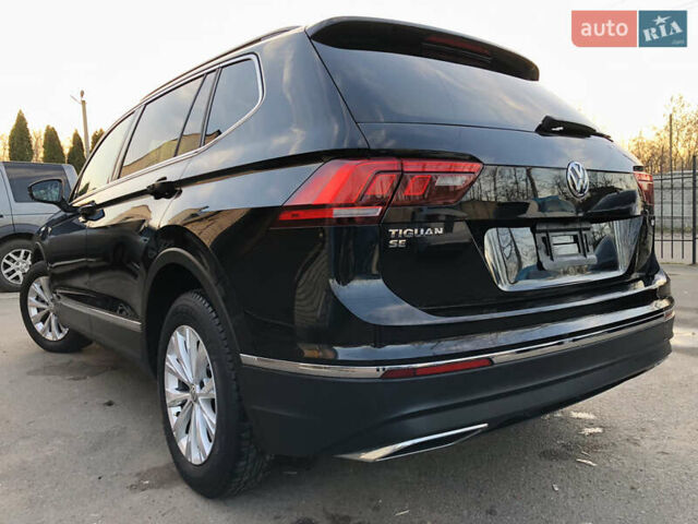 Черный Фольксваген Тигуан, объемом двигателя 2 л и пробегом 188 тыс. км за 12890 $, фото 35 на Automoto.ua