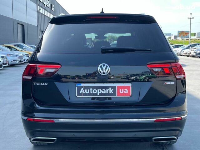 Черный Фольксваген Тигуан, объемом двигателя 2 л и пробегом 161 тыс. км за 25690 $, фото 11 на Automoto.ua