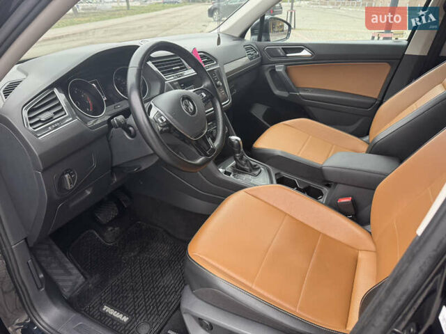 Чорний Фольксваген Тігуан, об'ємом двигуна 1.98 л та пробігом 105 тис. км за 20500 $, фото 13 на Automoto.ua