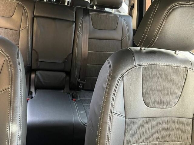 Чорний Фольксваген Тігуан, об'ємом двигуна 2 л та пробігом 138 тис. км за 17300 $, фото 12 на Automoto.ua