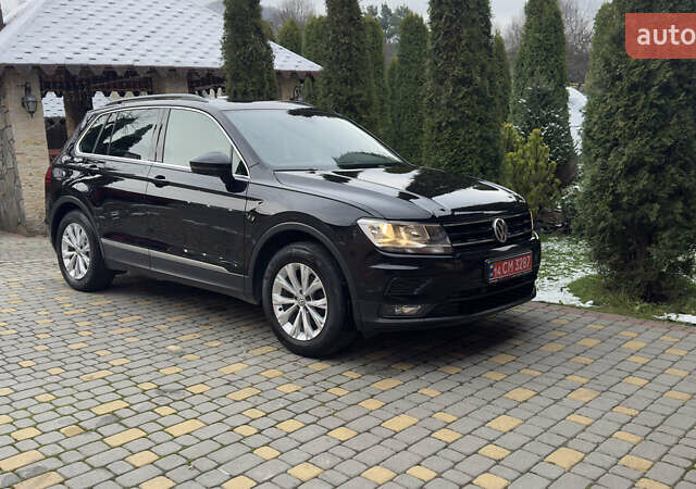 Чорний Фольксваген Тігуан, об'ємом двигуна 1.98 л та пробігом 258 тис. км за 23300 $, фото 9 на Automoto.ua
