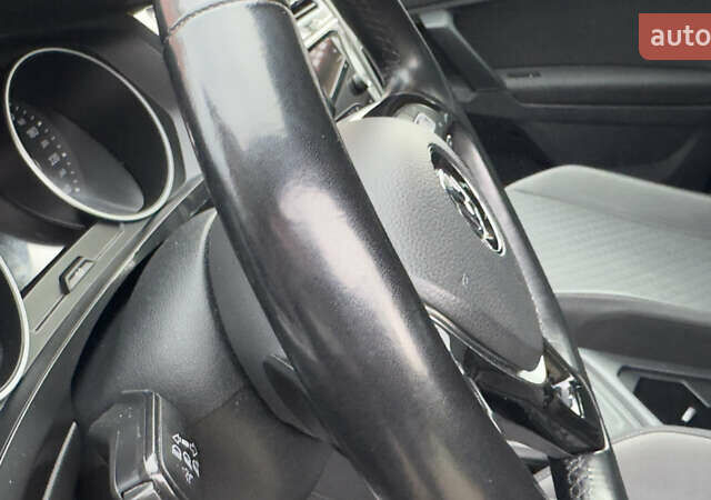 Чорний Фольксваген Тігуан, об'ємом двигуна 1.98 л та пробігом 258 тис. км за 23300 $, фото 50 на Automoto.ua