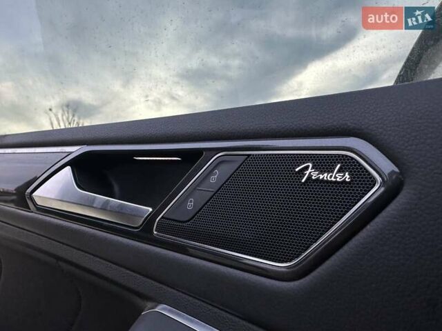 Черный Фольксваген Тигуан, объемом двигателя 2 л и пробегом 94 тыс. км за 17260 $, фото 31 на Automoto.ua