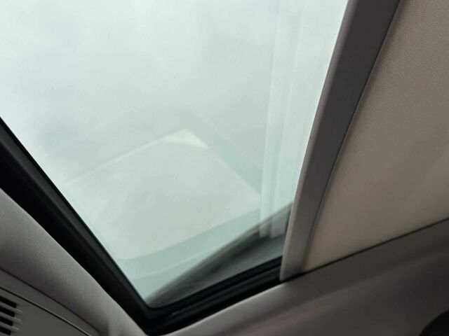 Чорний Фольксваген Тігуан, об'ємом двигуна 2 л та пробігом 271 тис. км за 16499 $, фото 2 на Automoto.ua