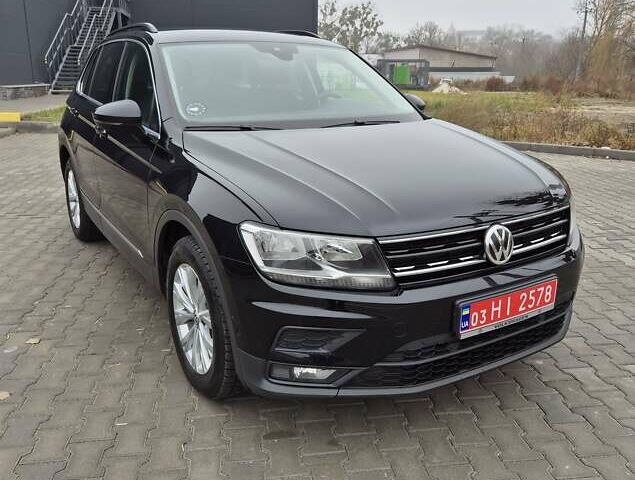 Черный Фольксваген Тигуан, объемом двигателя 1.98 л и пробегом 198 тыс. км за 21950 $, фото 10 на Automoto.ua