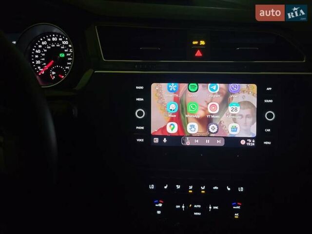 Чорний Фольксваген Тігуан, об'ємом двигуна 2 л та пробігом 101 тис. км за 21000 $, фото 30 на Automoto.ua
