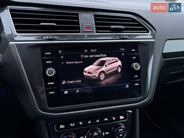 Чорний Фольксваген Тігуан, об'ємом двигуна 1.98 л та пробігом 235 тис. км за 21799 $, фото 36 на Automoto.ua