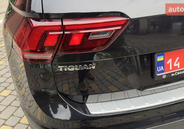 Чорний Фольксваген Тігуан, об'ємом двигуна 1.98 л та пробігом 258 тис. км за 23300 $, фото 23 на Automoto.ua