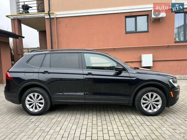 Черный Фольксваген Тигуан, объемом двигателя 2 л и пробегом 105 тыс. км за 16350 $, фото 6 на Automoto.ua