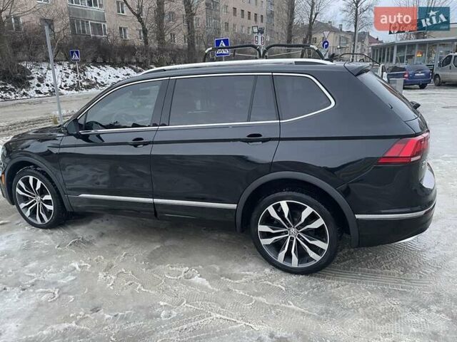 Черный Фольксваген Тигуан, объемом двигателя 2 л и пробегом 60 тыс. км за 30000 $, фото 3 на Automoto.ua