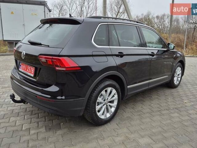 Черный Фольксваген Тигуан, объемом двигателя 1.98 л и пробегом 198 тыс. км за 21950 $, фото 9 на Automoto.ua