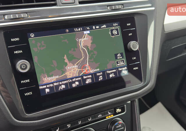 Чорний Фольксваген Тігуан, об'ємом двигуна 1.98 л та пробігом 258 тис. км за 23300 $, фото 66 на Automoto.ua