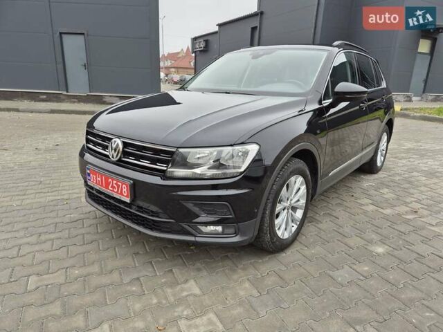 Черный Фольксваген Тигуан, объемом двигателя 1.98 л и пробегом 198 тыс. км за 21950 $, фото 1 на Automoto.ua