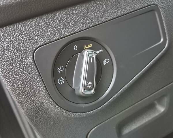 Черный Фольксваген Тигуан, объемом двигателя 1.98 л и пробегом 198 тыс. км за 21950 $, фото 47 на Automoto.ua