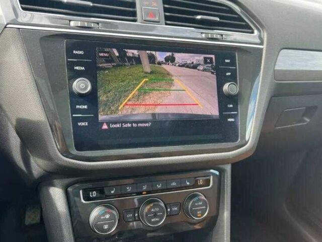 Чорний Фольксваген Тігуан, об'ємом двигуна 2 л та пробігом 34 тис. км за 4600 $, фото 8 на Automoto.ua