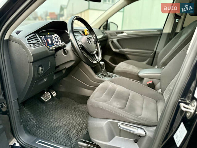 Черный Фольксваген Тигуан, объемом двигателя 1.97 л и пробегом 204 тыс. км за 26990 $, фото 15 на Automoto.ua