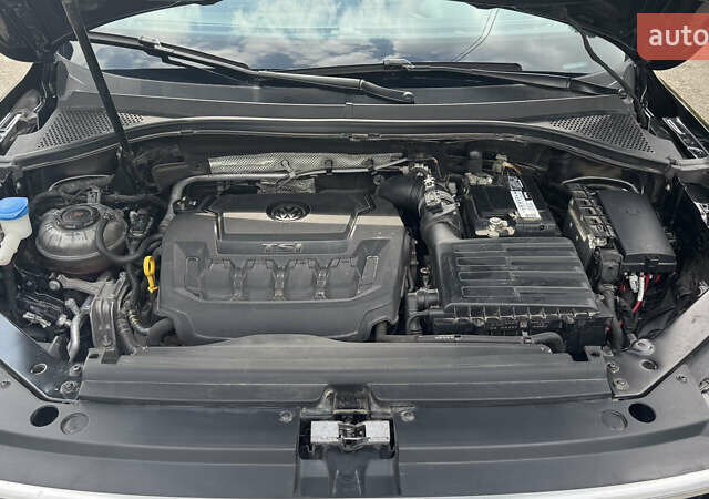 Чорний Фольксваген Тігуан, об'ємом двигуна 1.98 л та пробігом 62 тис. км за 17950 $, фото 30 на Automoto.ua