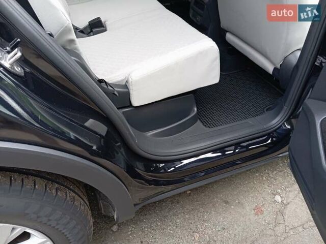 Черный Фольксваген Тигуан, объемом двигателя 2 л и пробегом 149 тыс. км за 16800 $, фото 37 на Automoto.ua