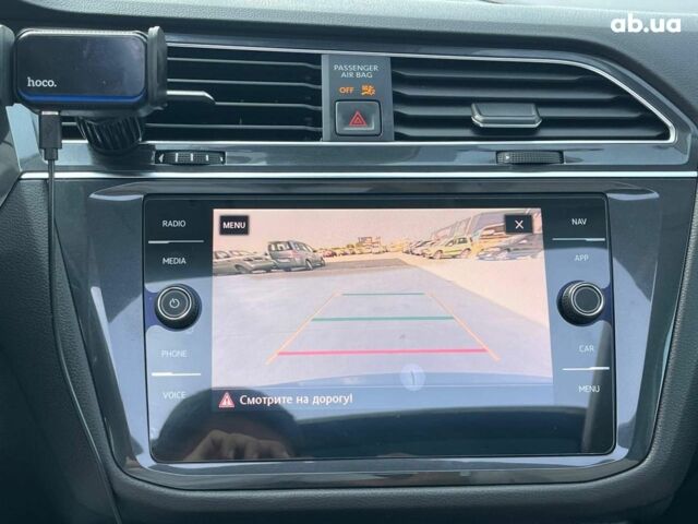 Черный Фольксваген Тигуан, объемом двигателя 2 л и пробегом 161 тыс. км за 25690 $, фото 24 на Automoto.ua