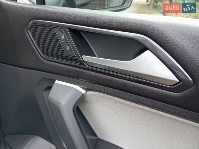 Черный Фольксваген Тигуан, объемом двигателя 2 л и пробегом 149 тыс. км за 16800 $, фото 40 на Automoto.ua