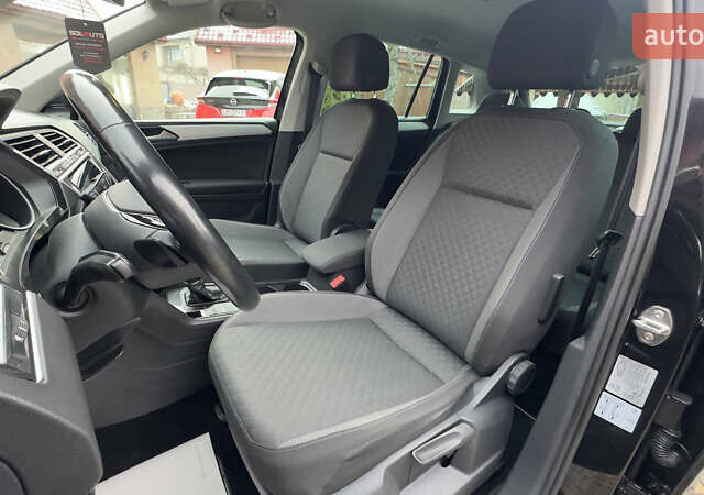 Чорний Фольксваген Тігуан, об'ємом двигуна 1.98 л та пробігом 258 тис. км за 23300 $, фото 48 на Automoto.ua