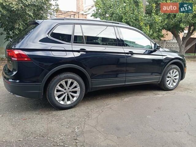 Черный Фольксваген Тигуан, объемом двигателя 2 л и пробегом 149 тыс. км за 16800 $, фото 23 на Automoto.ua