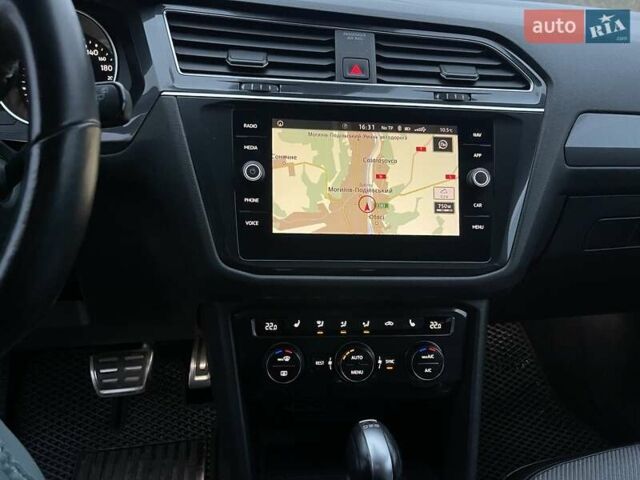 Черный Фольксваген Тигуан, объемом двигателя 1.98 л и пробегом 149 тыс. км за 29900 $, фото 9 на Automoto.ua