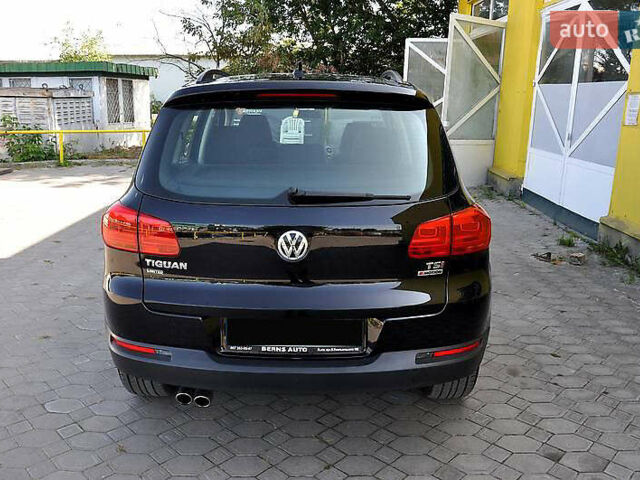 Черный Фольксваген Тигуан, объемом двигателя 2 л и пробегом 84 тыс. км за 17400 $, фото 9 на Automoto.ua