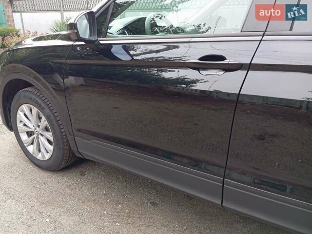 Черный Фольксваген Тигуан, объемом двигателя 2 л и пробегом 149 тыс. км за 16800 $, фото 7 на Automoto.ua