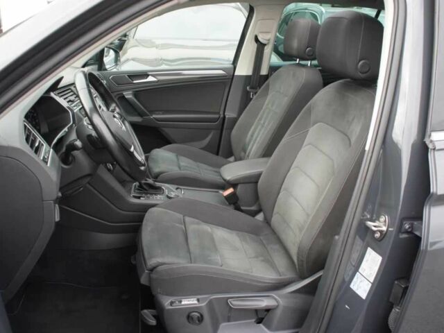 Черный Фольксваген Тигуан, объемом двигателя 2 л и пробегом 91 тыс. км за 14500 $, фото 8 на Automoto.ua