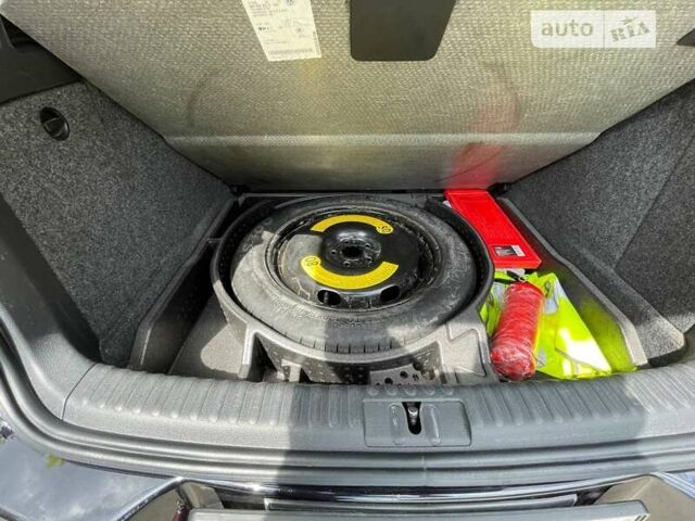 Черный Фольксваген Тигуан, объемом двигателя 2 л и пробегом 91 тыс. км за 12900 $, фото 13 на Automoto.ua