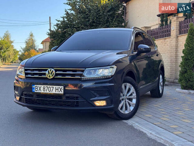 Чорний Фольксваген Тігуан, об'ємом двигуна 1.98 л та пробігом 96 тис. км за 24300 $, фото 1 на Automoto.ua
