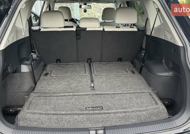 Чорний Фольксваген Тігуан, об'ємом двигуна 1.98 л та пробігом 62 тис. км за 17950 $, фото 34 на Automoto.ua
