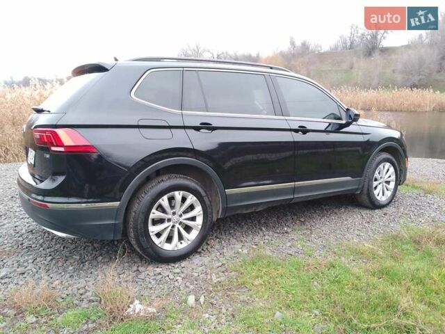 Черный Фольксваген Тигуан, объемом двигателя 1.98 л и пробегом 75 тыс. км за 20500 $, фото 9 на Automoto.ua