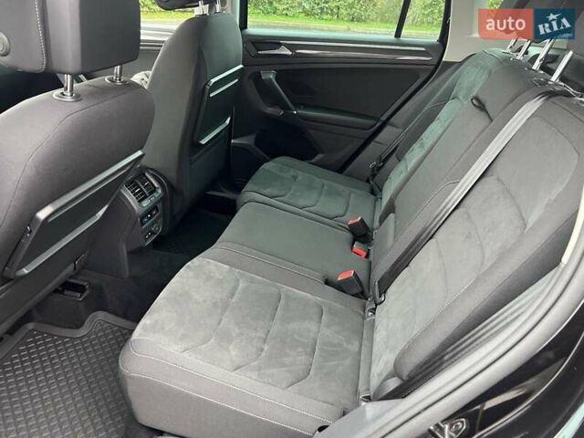 Чорний Фольксваген Тігуан, об'ємом двигуна 1.98 л та пробігом 138 тис. км за 28500 $, фото 10 на Automoto.ua