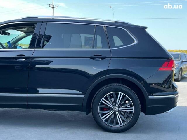 Черный Фольксваген Тигуан, объемом двигателя 2 л и пробегом 161 тыс. км за 25690 $, фото 8 на Automoto.ua