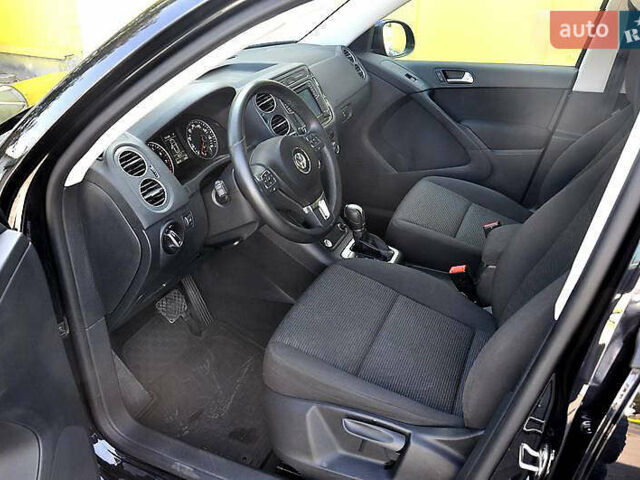 Черный Фольксваген Тигуан, объемом двигателя 2 л и пробегом 84 тыс. км за 17400 $, фото 11 на Automoto.ua