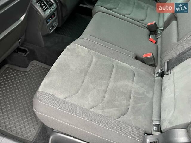 Чорний Фольксваген Тігуан, об'ємом двигуна 1.98 л та пробігом 138 тис. км за 28500 $, фото 11 на Automoto.ua