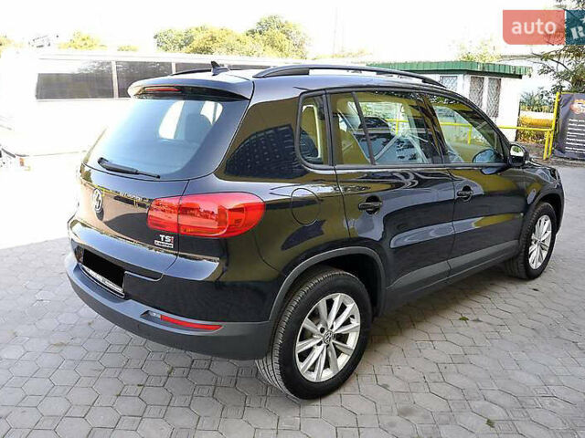 Черный Фольксваген Тигуан, объемом двигателя 2 л и пробегом 84 тыс. км за 17400 $, фото 7 на Automoto.ua