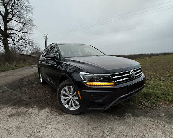 Чорний Фольксваген Тігуан, об'ємом двигуна 1.98 л та пробігом 78 тис. км за 23500 $, фото 11 на Automoto.ua