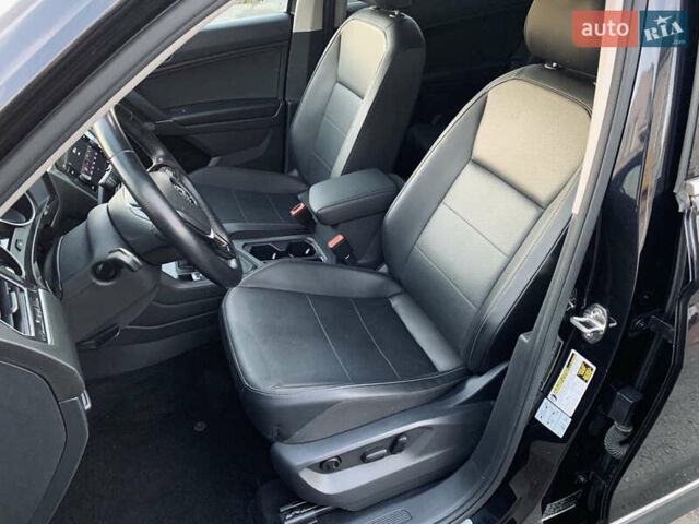 Черный Фольксваген Тигуан, объемом двигателя 2 л и пробегом 188 тыс. км за 12890 $, фото 56 на Automoto.ua