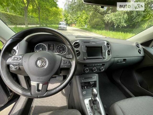 Черный Фольксваген Тигуан, объемом двигателя 2 л и пробегом 91 тыс. км за 12900 $, фото 10 на Automoto.ua