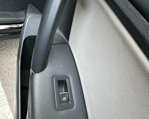 Черный Фольксваген Тигуан, объемом двигателя 1.98 л и пробегом 80 тыс. км за 25000 $, фото 29 на Automoto.ua