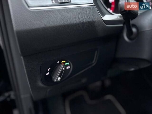 Чорний Фольксваген Тігуан, об'ємом двигуна 1.98 л та пробігом 235 тис. км за 21799 $, фото 14 на Automoto.ua