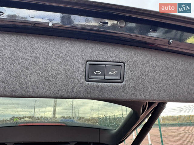 Черный Фольксваген Тигуан, объемом двигателя 1.98 л и пробегом 104 тыс. км за 19990 $, фото 37 на Automoto.ua