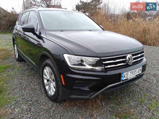 Черный Фольксваген Тигуан, объемом двигателя 1.98 л и пробегом 75 тыс. км за 20500 $, фото 13 на Automoto.ua