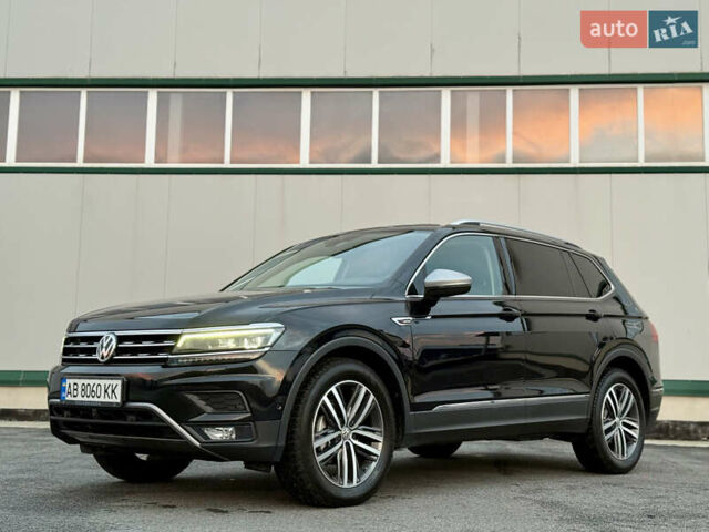 Черный Фольксваген Тигуан, объемом двигателя 1.97 л и пробегом 204 тыс. км за 26990 $, фото 1 на Automoto.ua